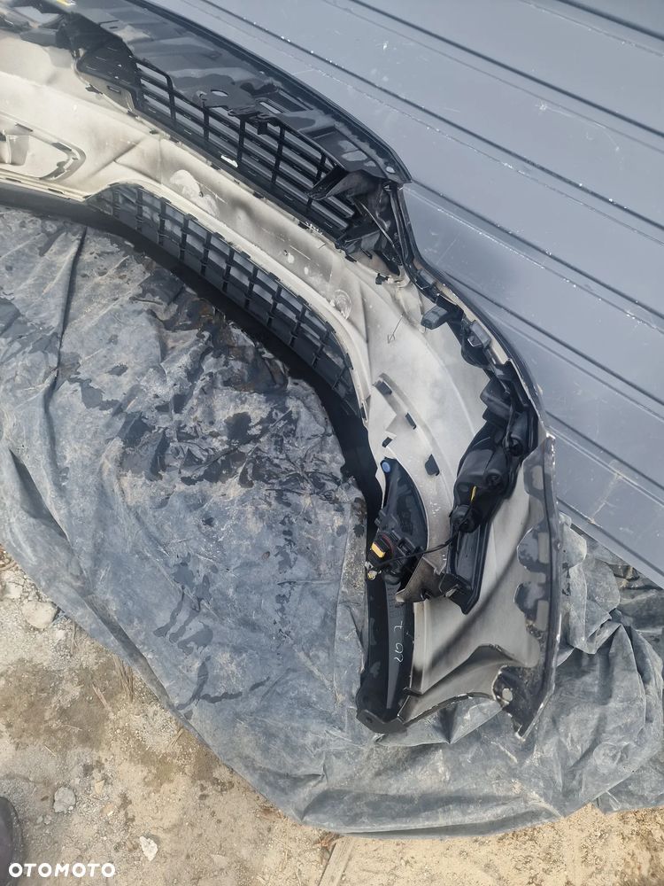 11/ zderzak przedni ford focus mk3 III - 8