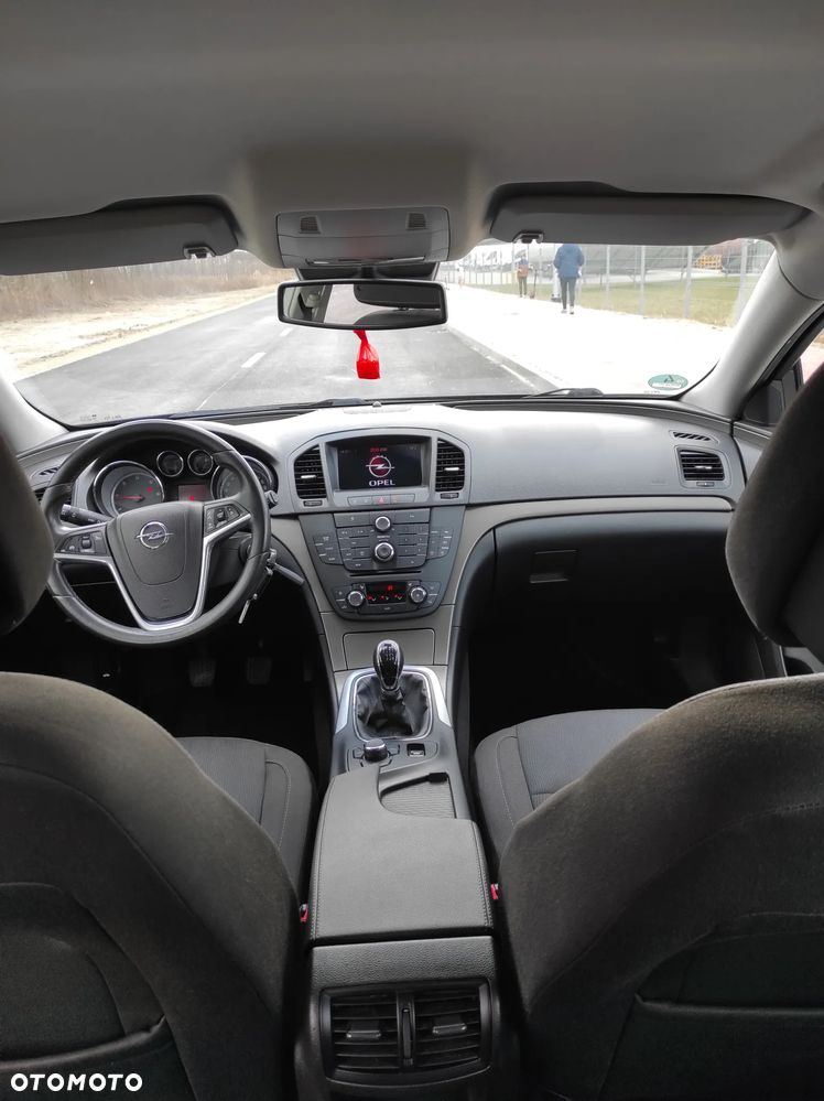 Opel Insignia 2.0 CDTI - 17