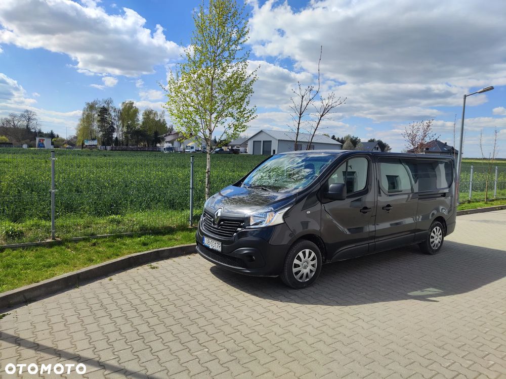 Renault TRAFIC - 1