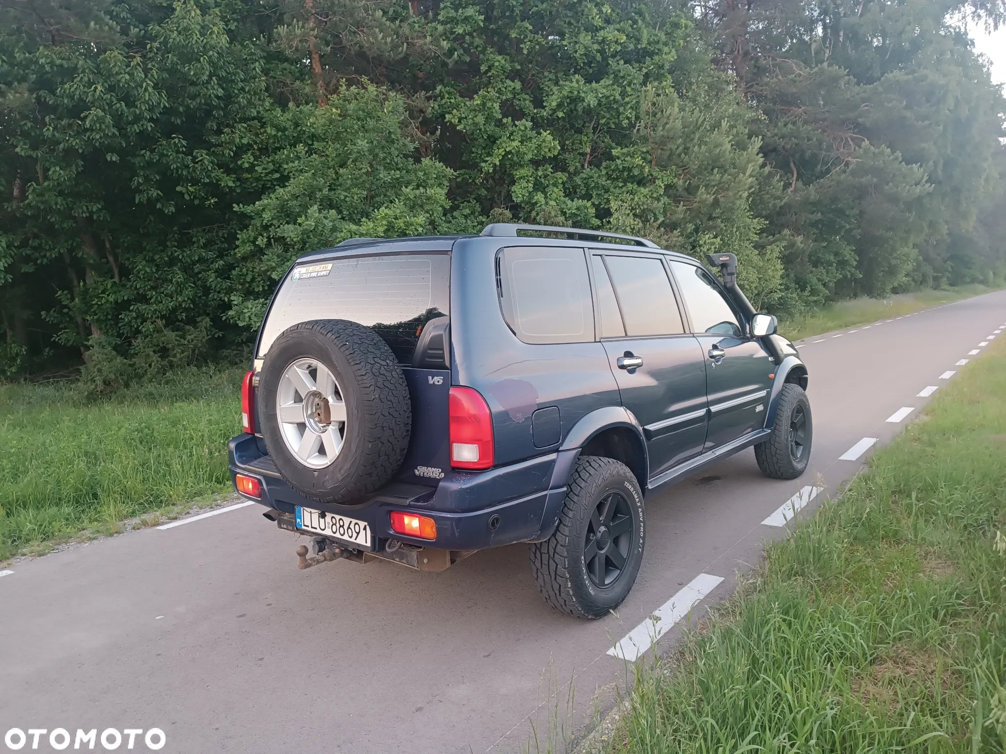 Suzuki Grand Vitara 2.7 V6 - 7
