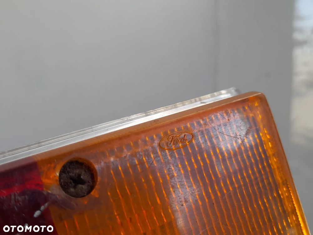 Lampa prawy tył Ford Capri MK2 Hella 74EG13434DA - 5