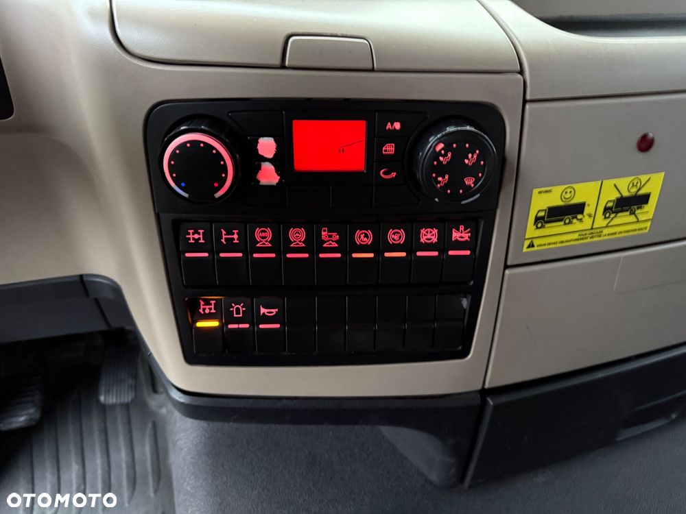 MAN TGS 35.500* 8x4* Wywrot* Hydroklapa* Retarder* Lodówka* Navi* Z Francji* Stan BDB - 27