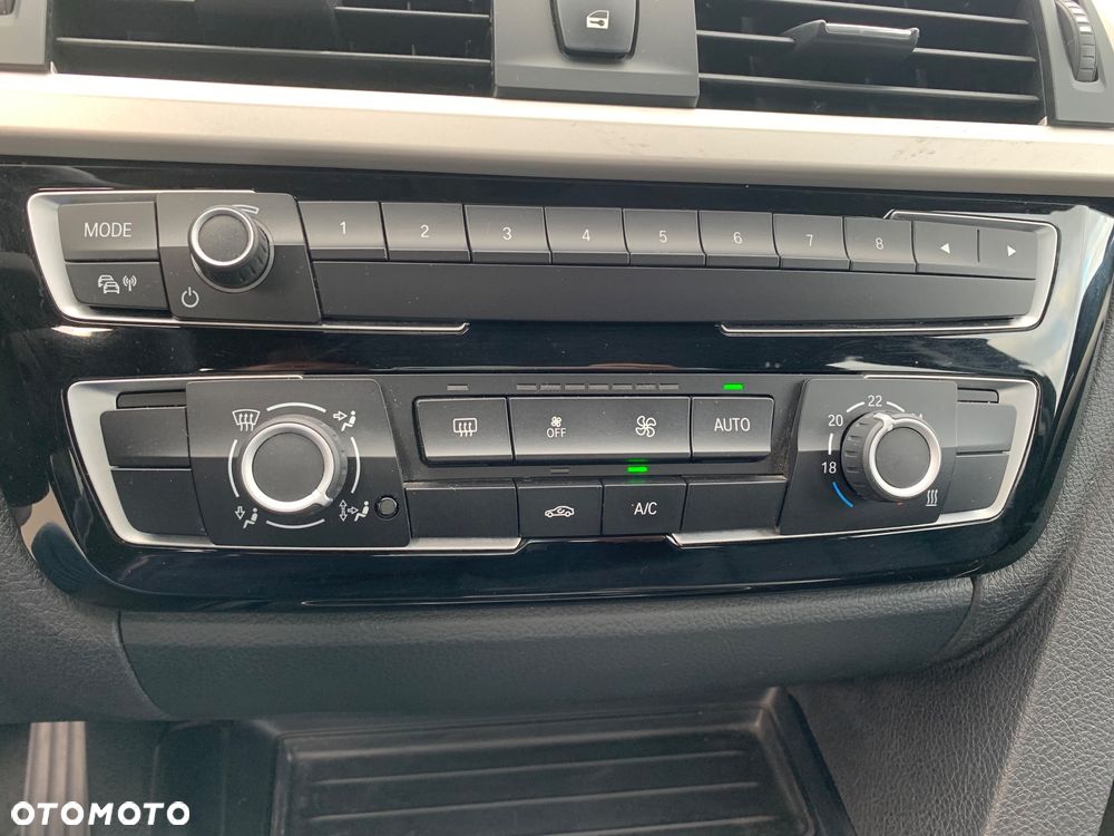BMW Seria 3 318i Advantage - 35