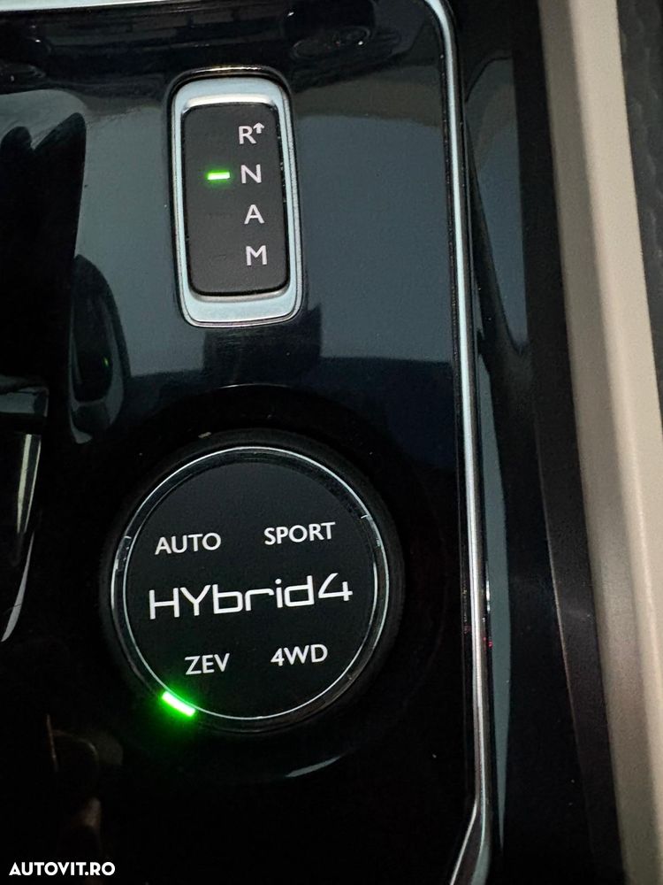 Peugeot 508 RXH Hybrid4 - 13