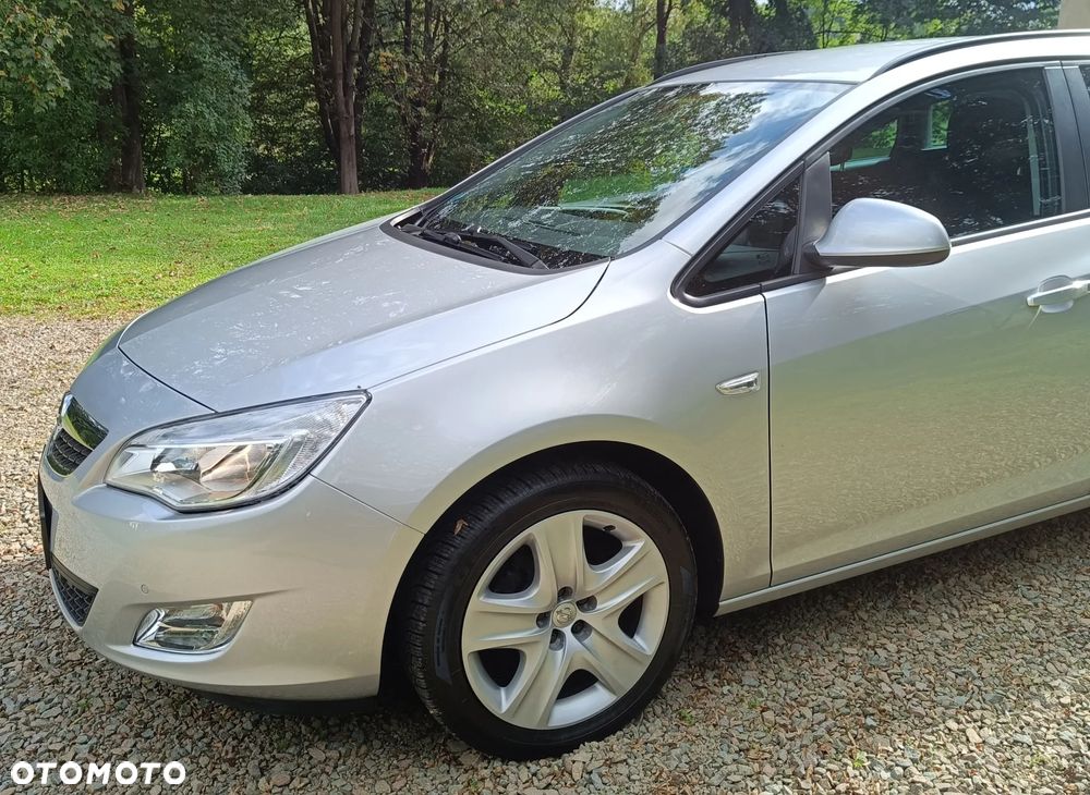Opel Astra - 10