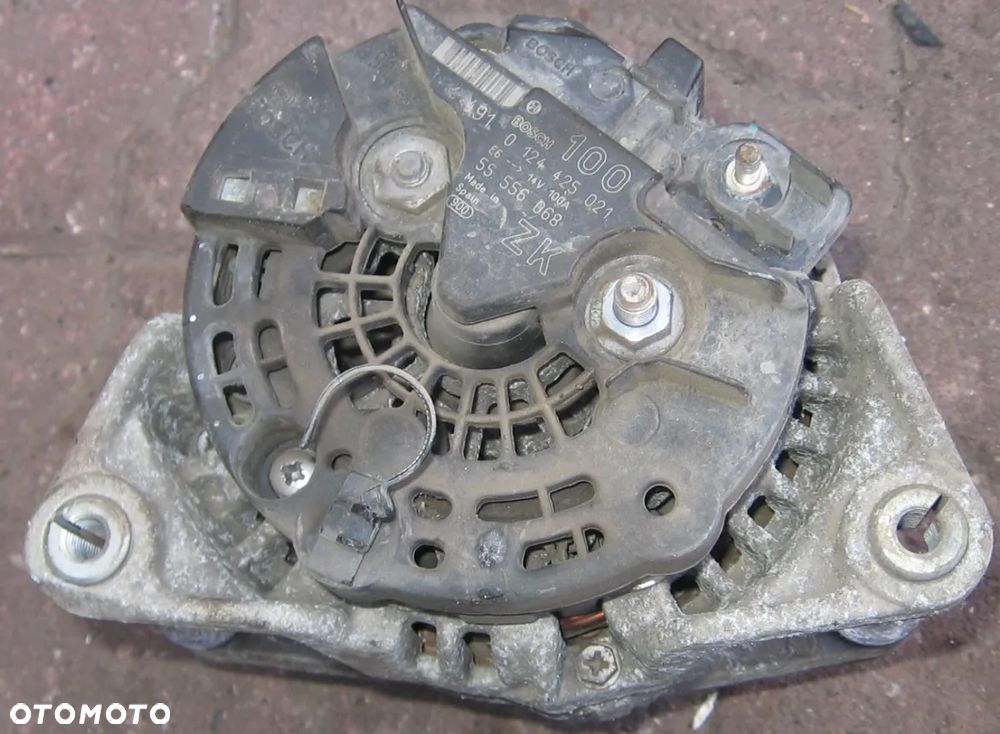 OPEL CORSA C MERIVA 1.2 1.4 16V alternator 0124425021 - 3