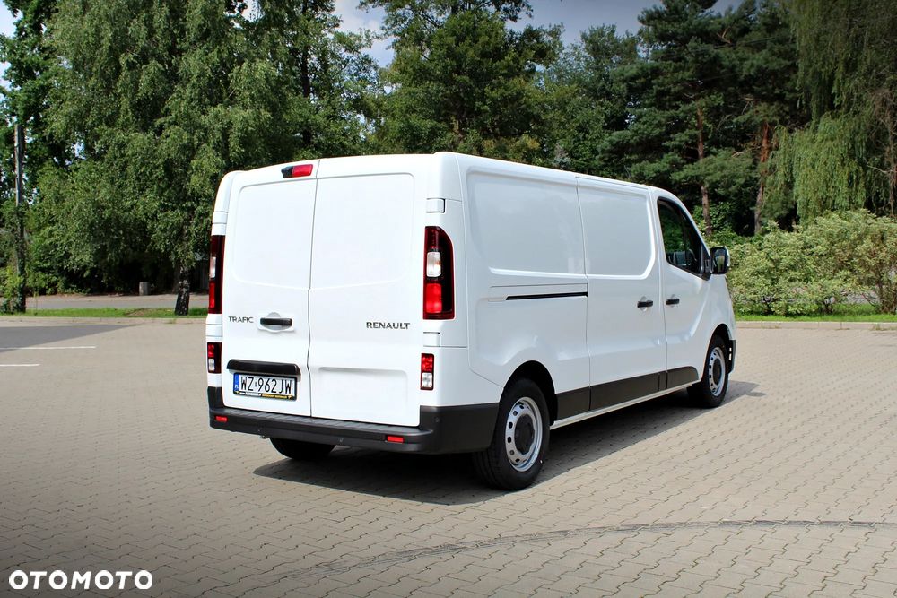 Renault Trafic - 8