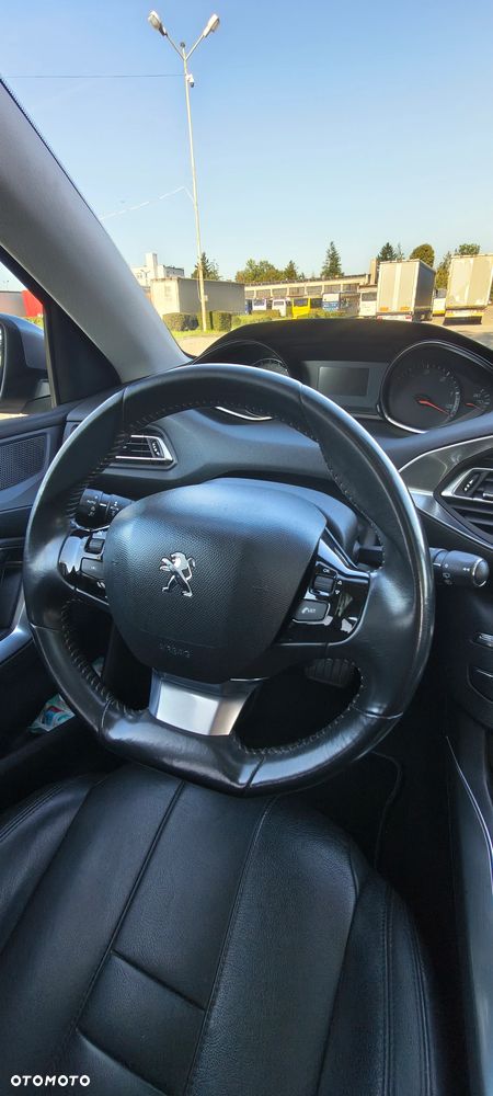 Peugeot 308 BlueHDi 150 EAT6 Stop & Start Allure - 17