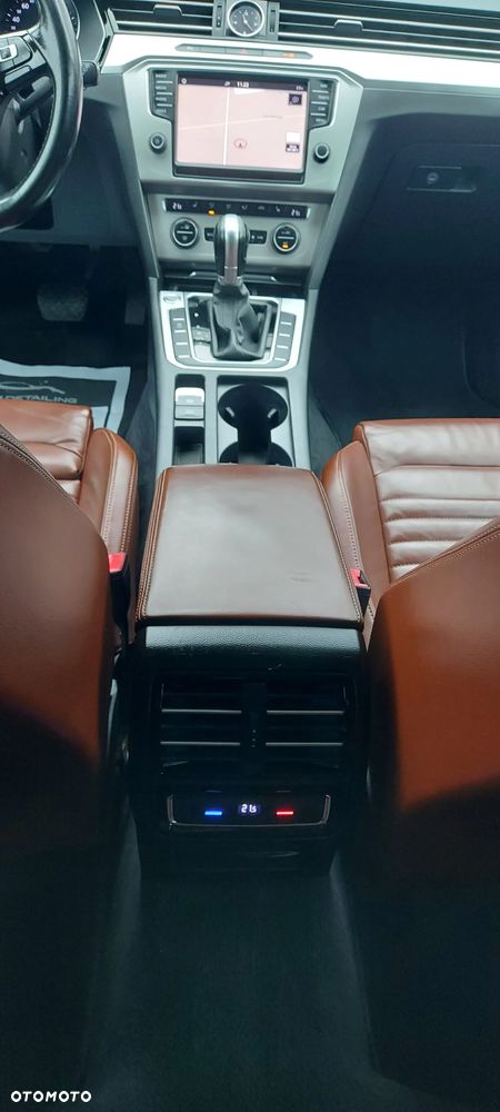 Volkswagen Passat Variant 2.0 TDI DSG (BlueMotion Technology) Highline - 8