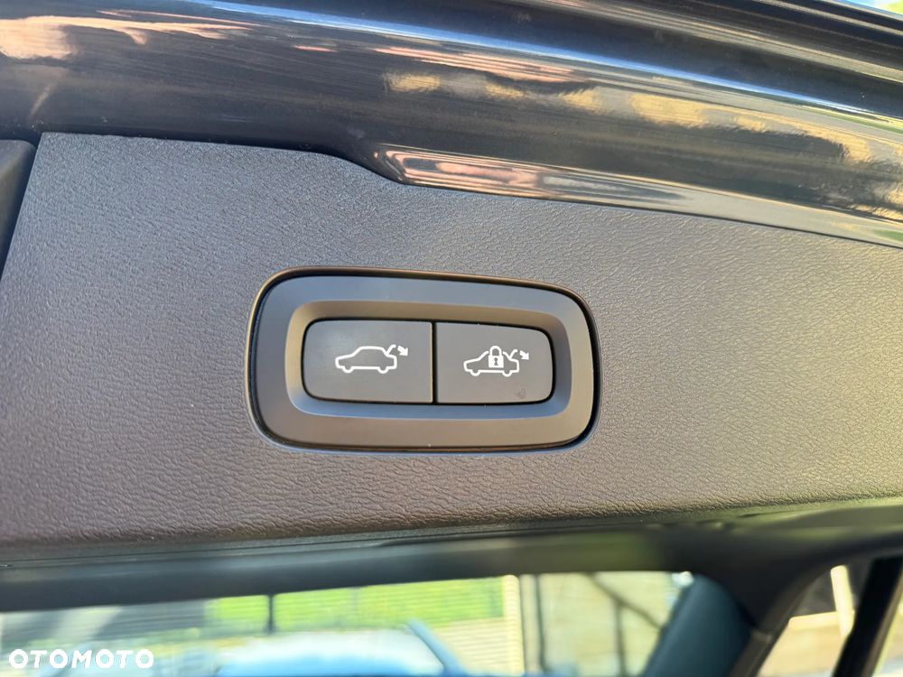 Volvo V60 B4 D Core - 32