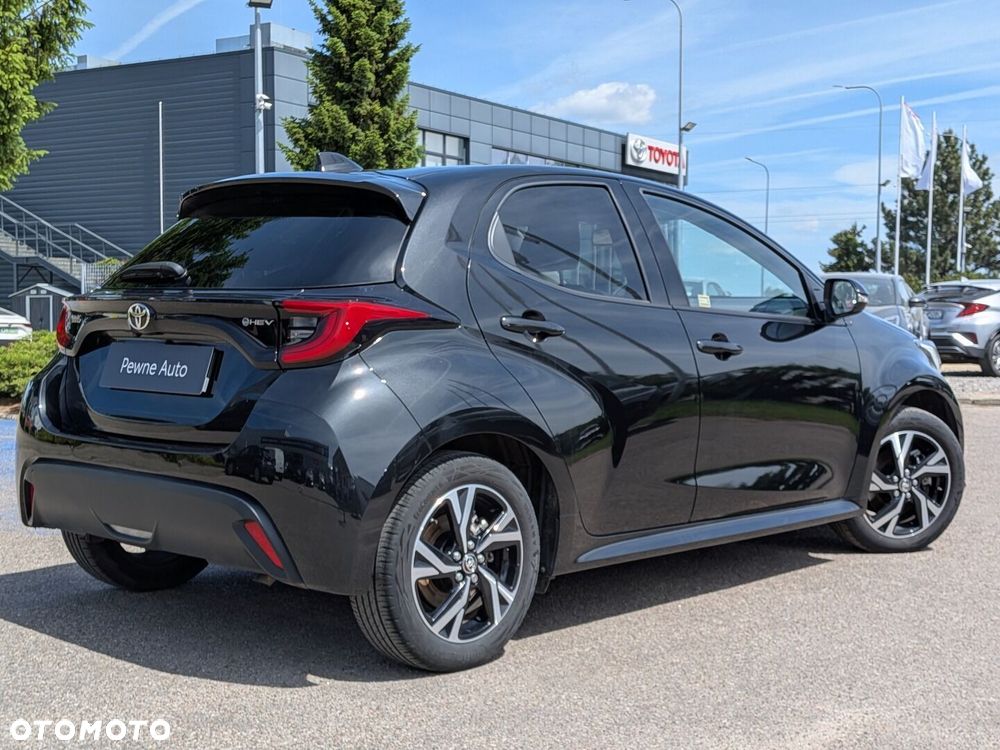 Toyota Yaris Hybrid 1.5 Style - 22