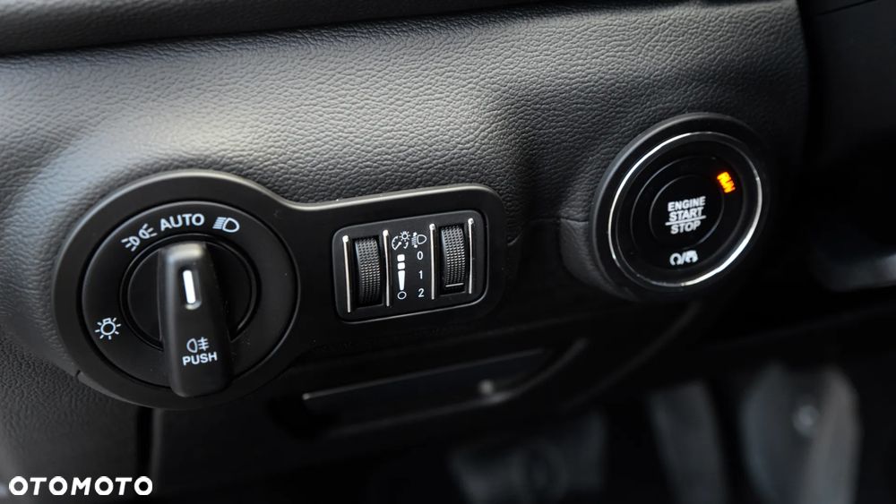 Maserati Ghibli Diesel - 38