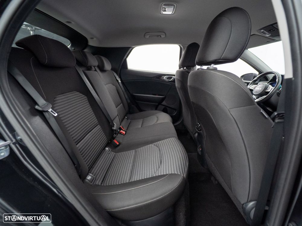 Kia XCeed 1.6 GDi PHEV Drive - 37