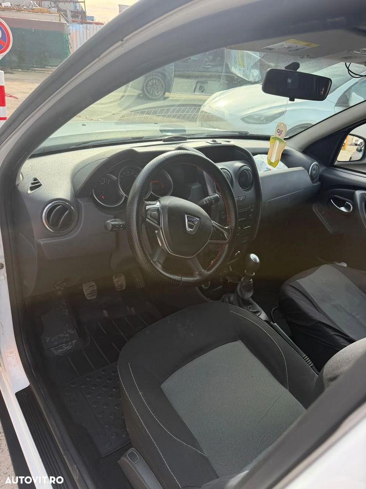 Dacia Duster 1.5 dCi 4WD Prestige jante 16" - 7
