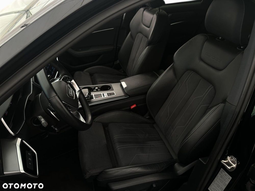Audi A6 Allroad - 32