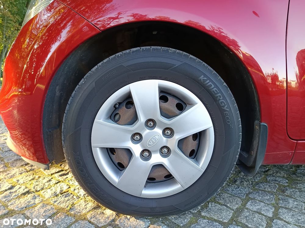 Kia Venga 1.4 Business Line - 9