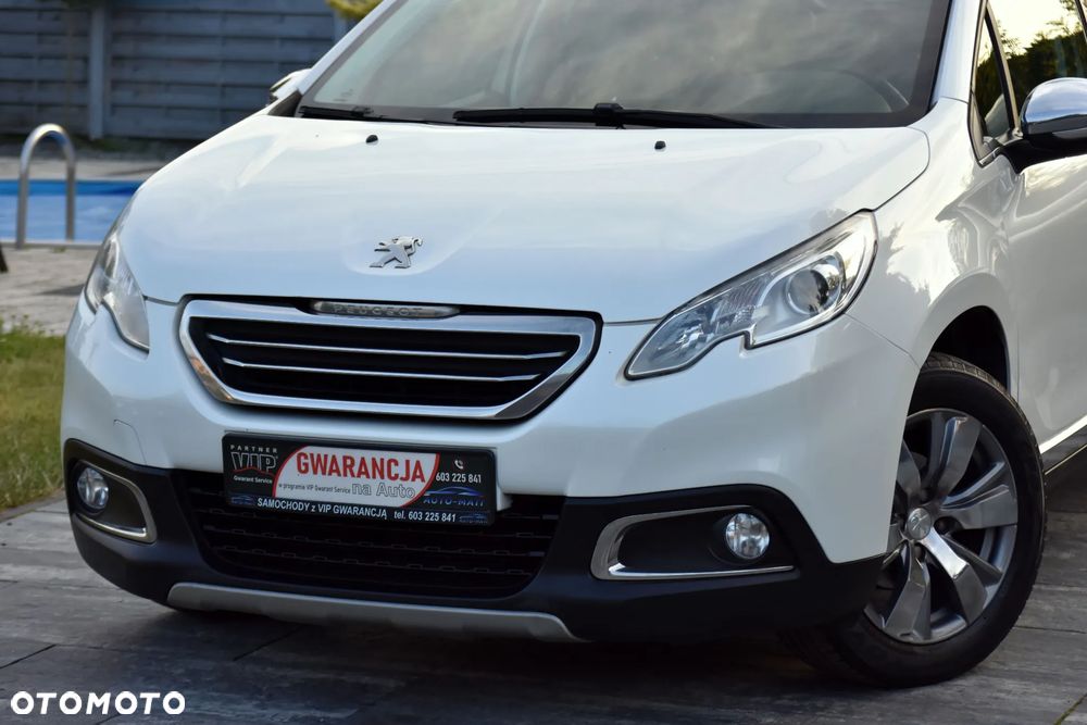 Peugeot 2008 BlueHDi 100 STOP & START Style - 6