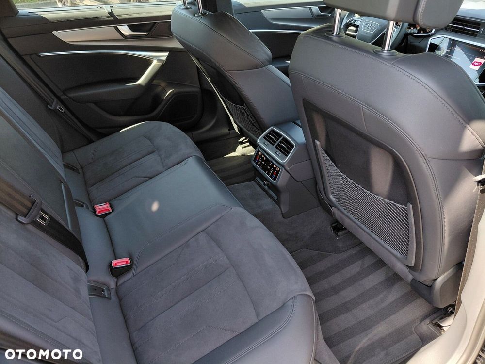 Audi A6 Avant 45 TFSI mHEV Quattro S tronic - 14
