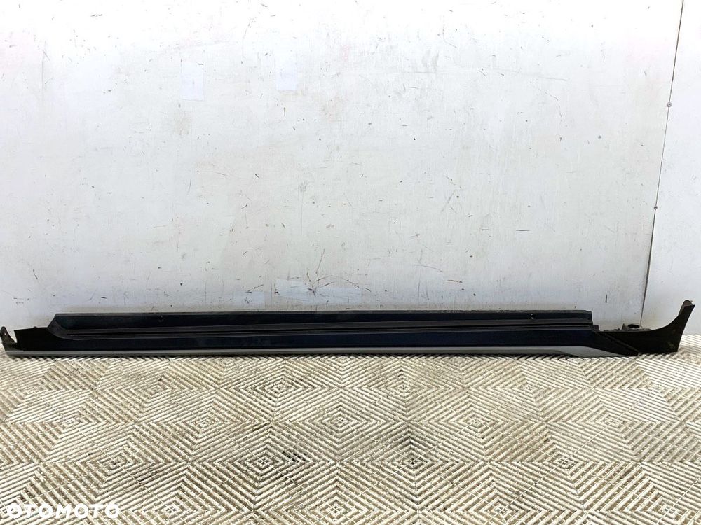 LISTWA PROGOWA LEWY  TOYOTA COROLLA Kombi (_E21_) 2019 - 2.0 Hybrid (MZEH12) 112 kW [152 KM] Hybryda - 1