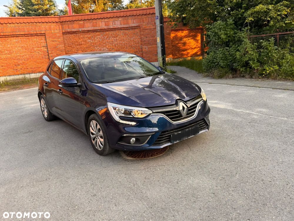 Renault Megane 1.2 Energy TCe Life - 4