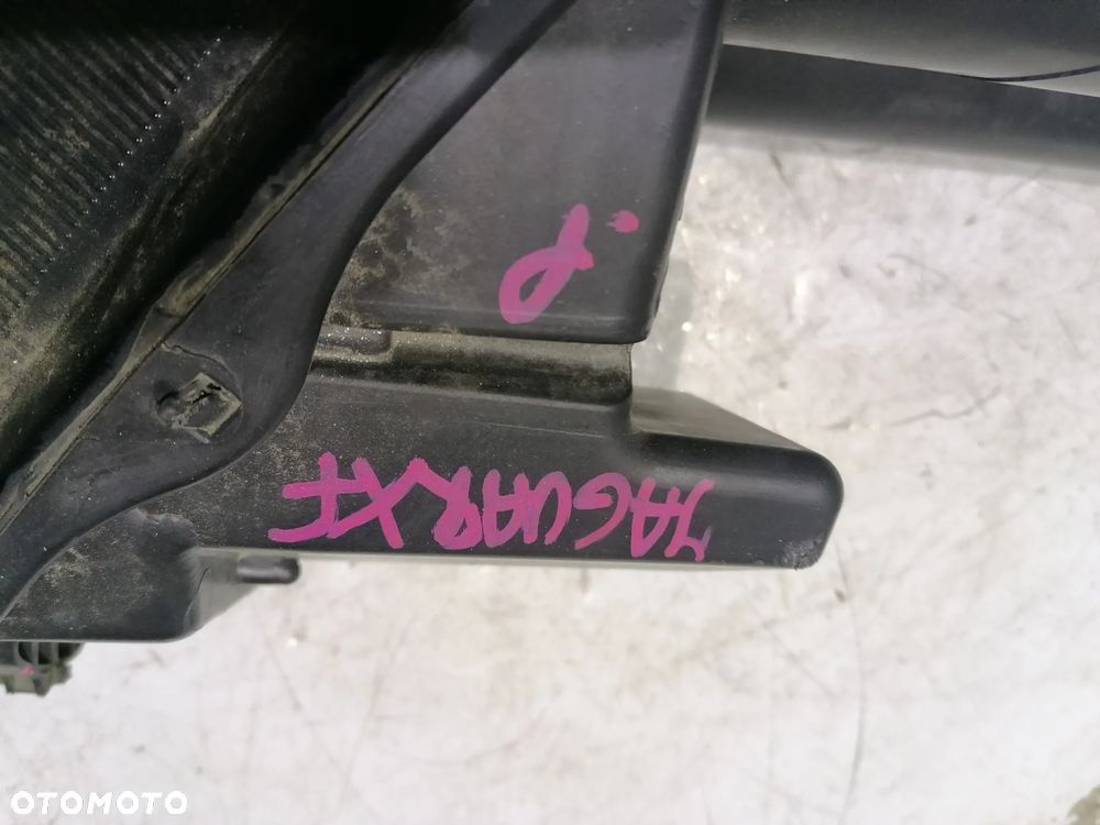 JAGUAR XF 2012r LIFT LAMPA PRAWY PRZÓD PRZEDNIA - 8