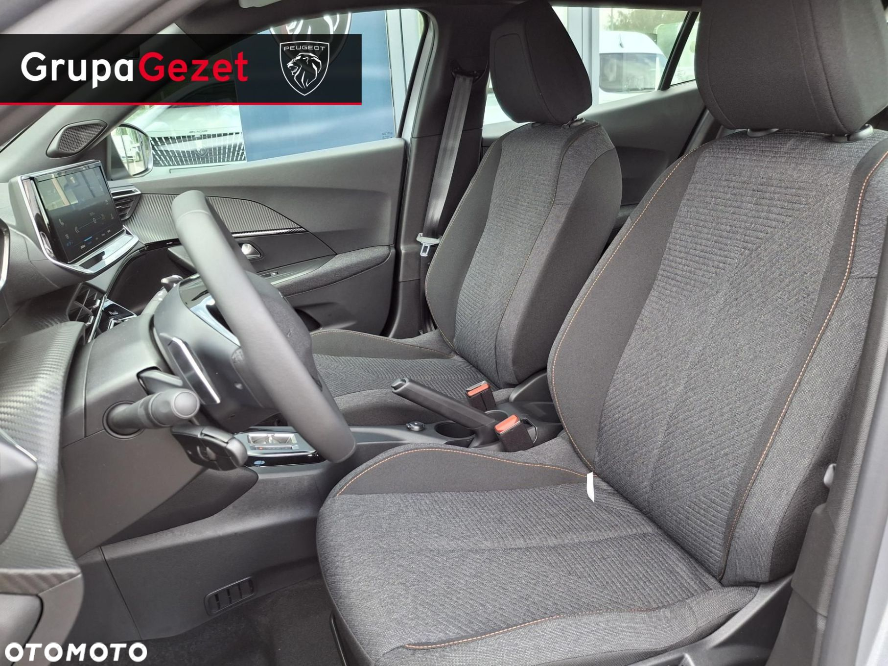 Peugeot 2008 - 8