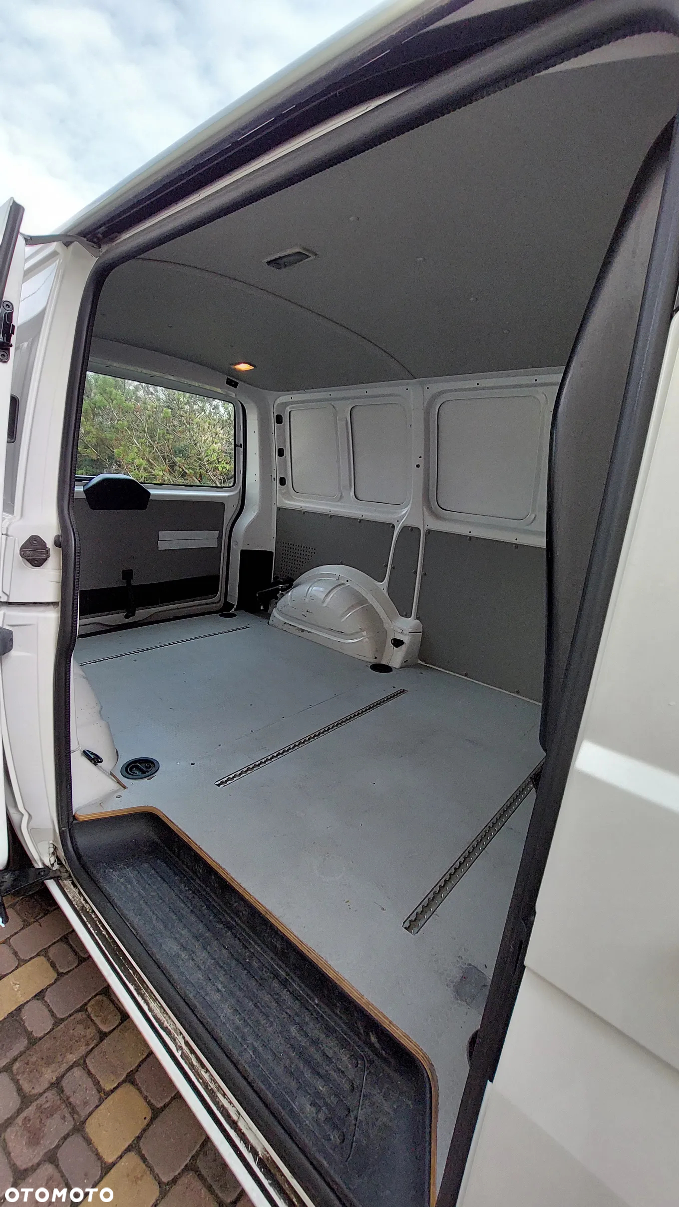 Volkswagen T6 Transporter 4Motion - 12