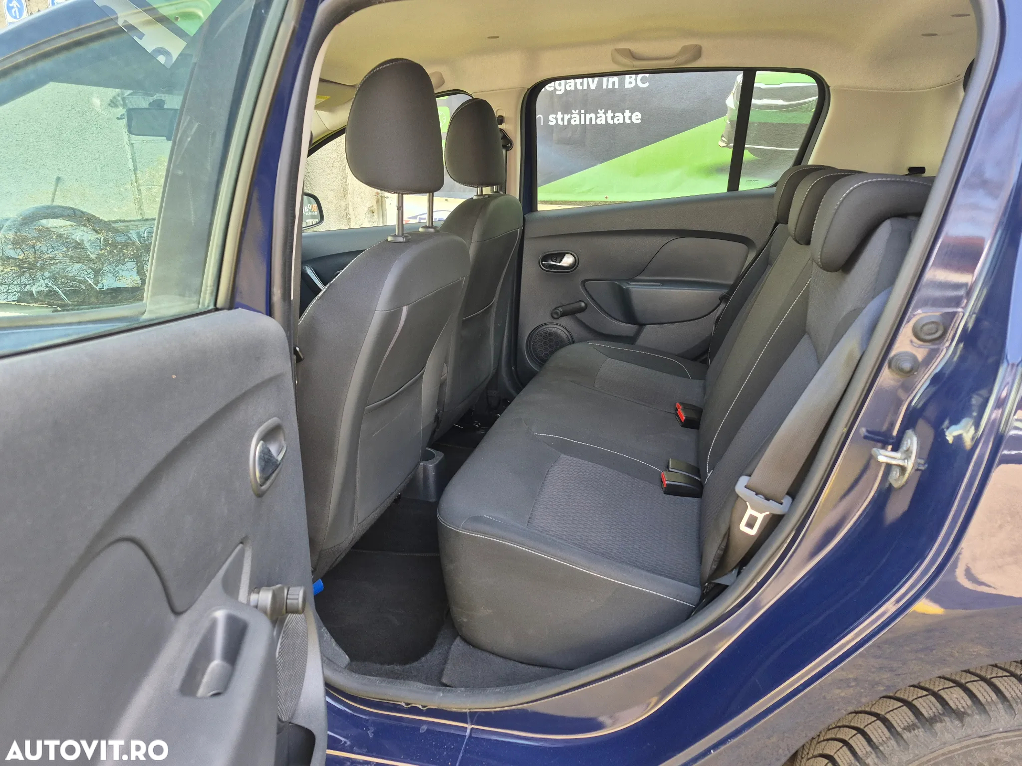 Dacia Sandero 0.9 90CP Laureate - 11