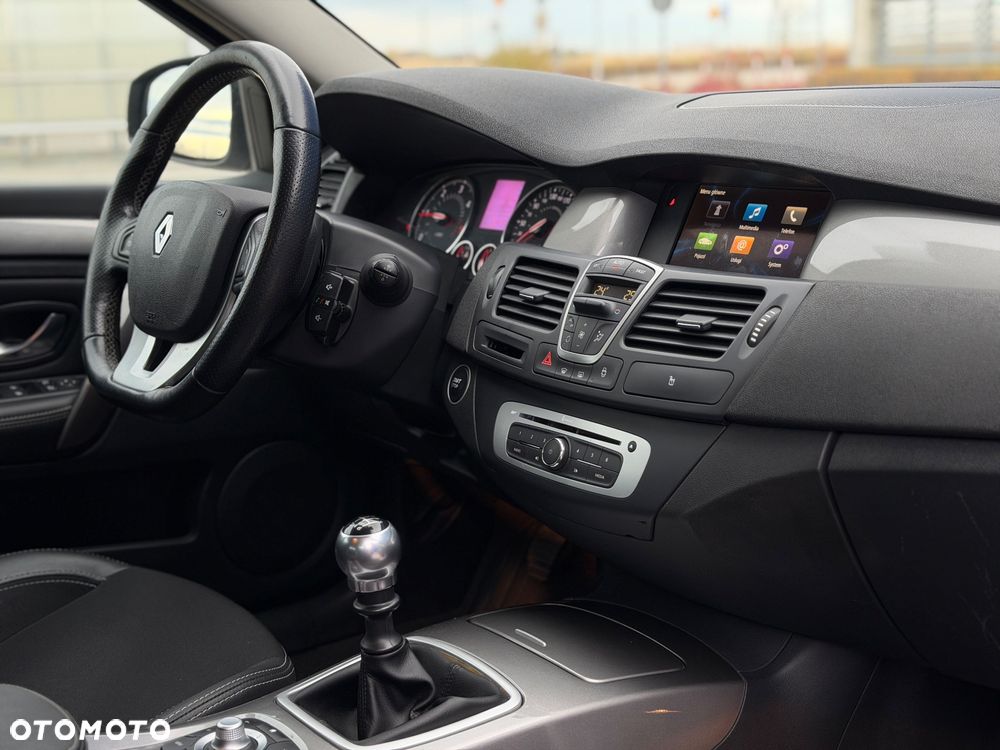 Renault Laguna 2.0 dCi Black Edition - 21