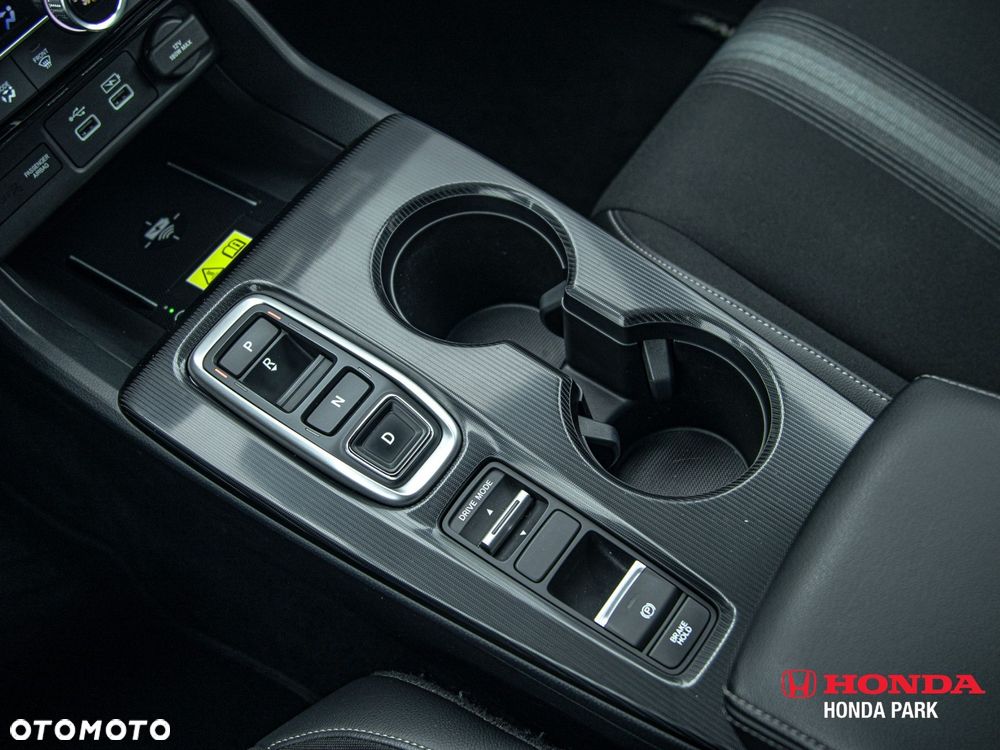 Honda Civic 2.0 i-MMD Sport CVT - 15