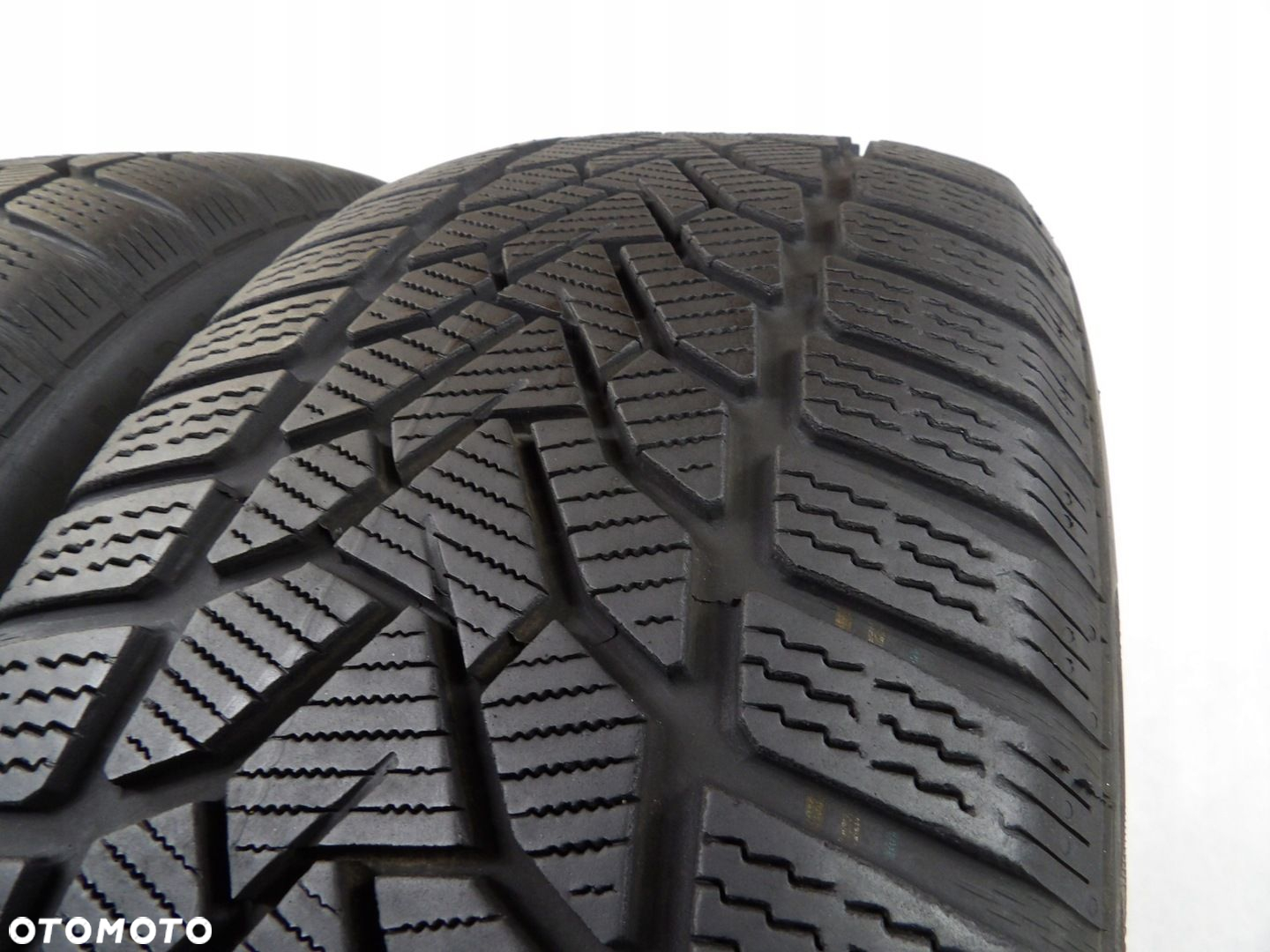 2x opony 215/55R16 UNIROYAL WINTEREXPERT - 3
