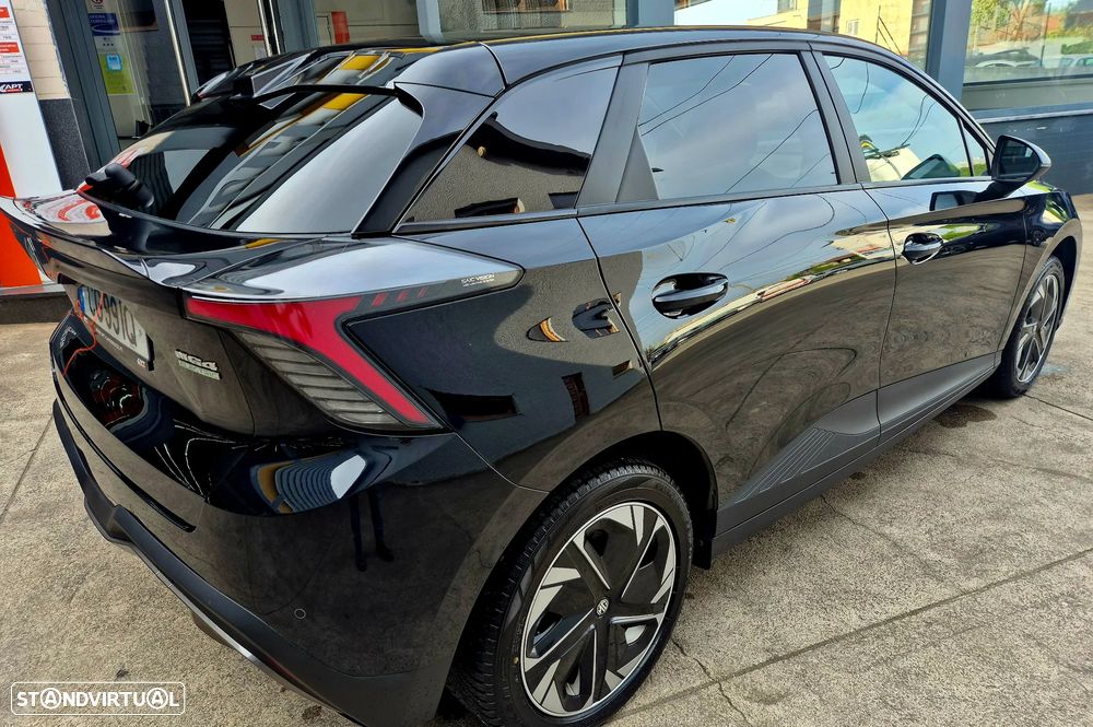 MG MG4 4 Luxury 64 kWh - 14