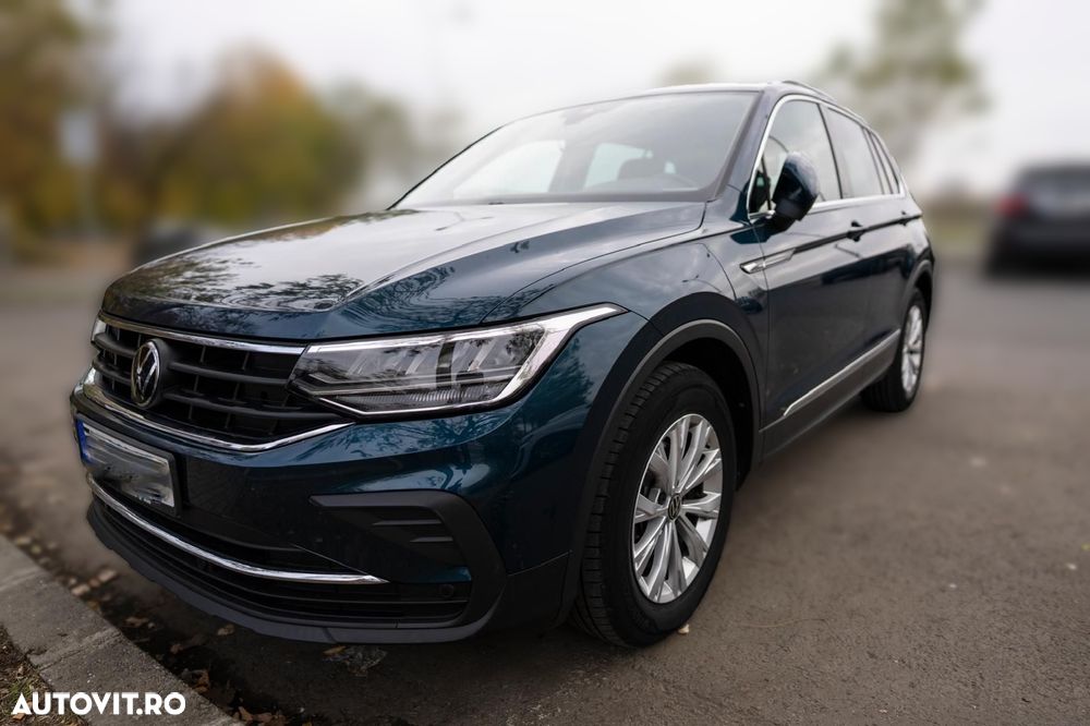 Volkswagen Tiguan - 11