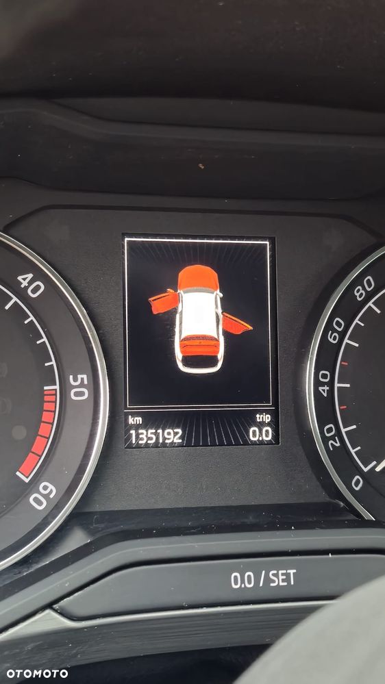 Skoda Superb 1.6 TDI DSG Ambition - 16