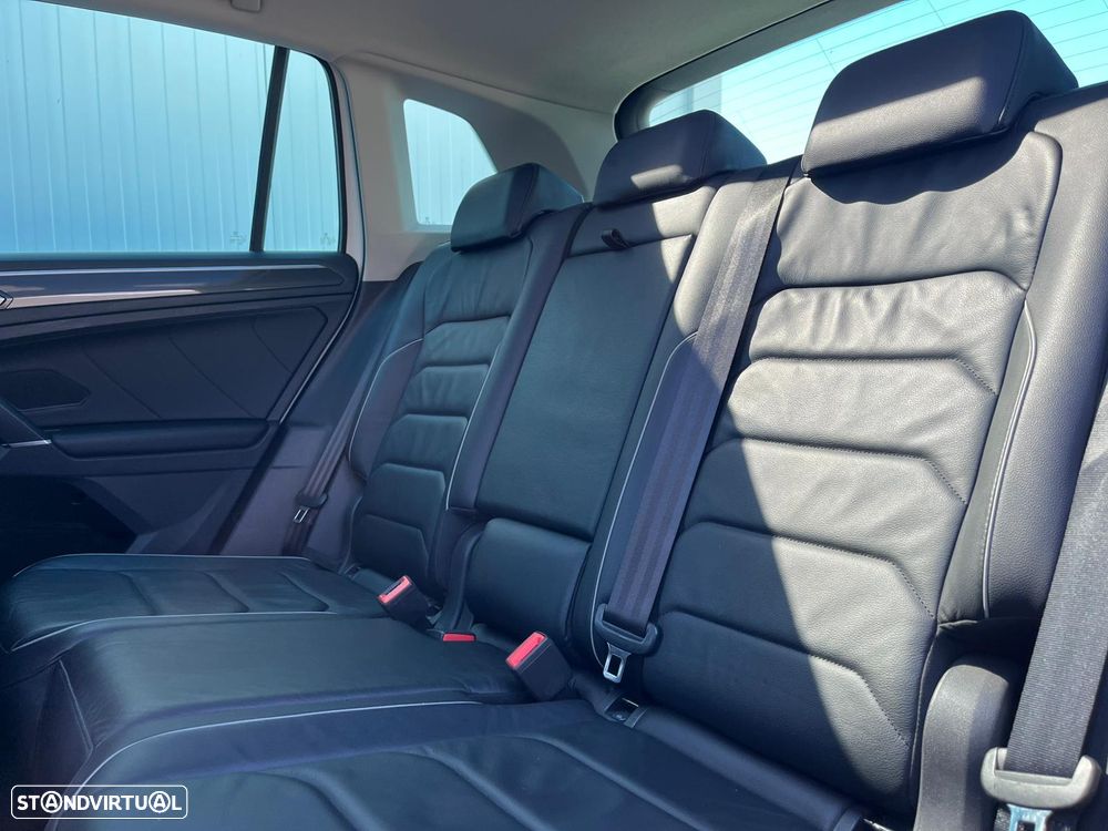 VW Tiguan 2.0 TDi Sport BlueMotion 4Motion DSG - 6