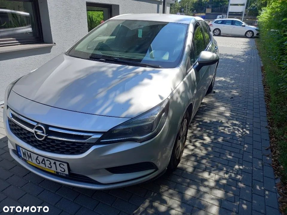 Opel Astra - 1