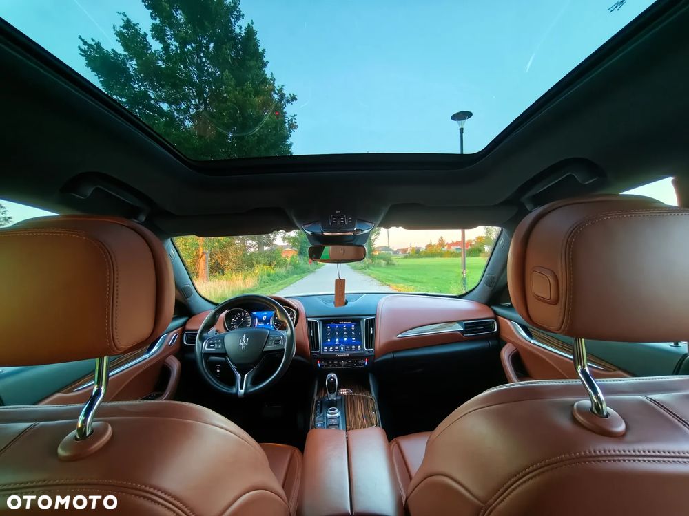 Maserati Levante S Q4 GranLusso - 19