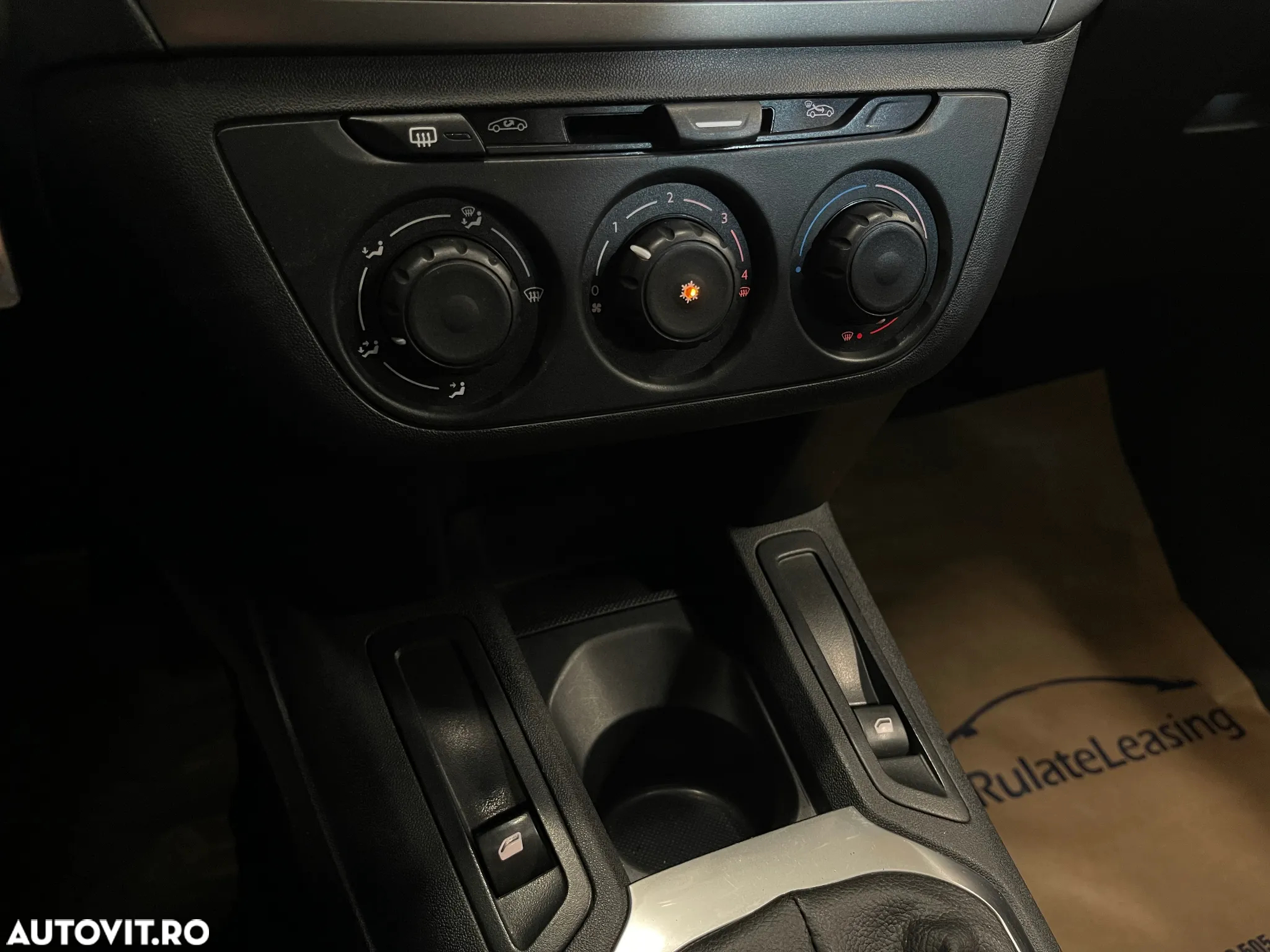Peugeot 301 1.5 BlueHDI FAP Active - 17
