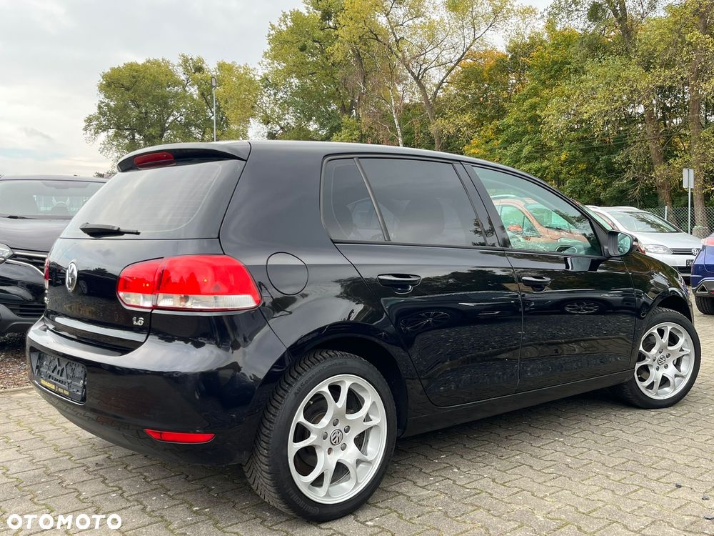 Volkswagen Golf 1.6 Comfortline - 3