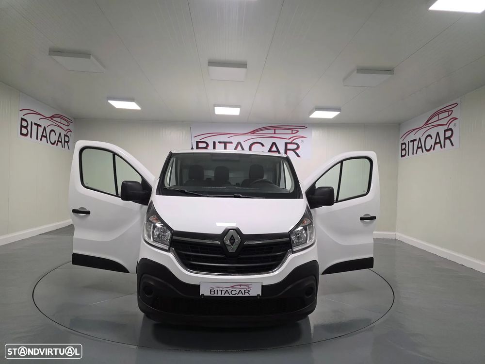 Renault TRAFIC 2.0 DCI 120CV IVA DEDUTIVEL - 14