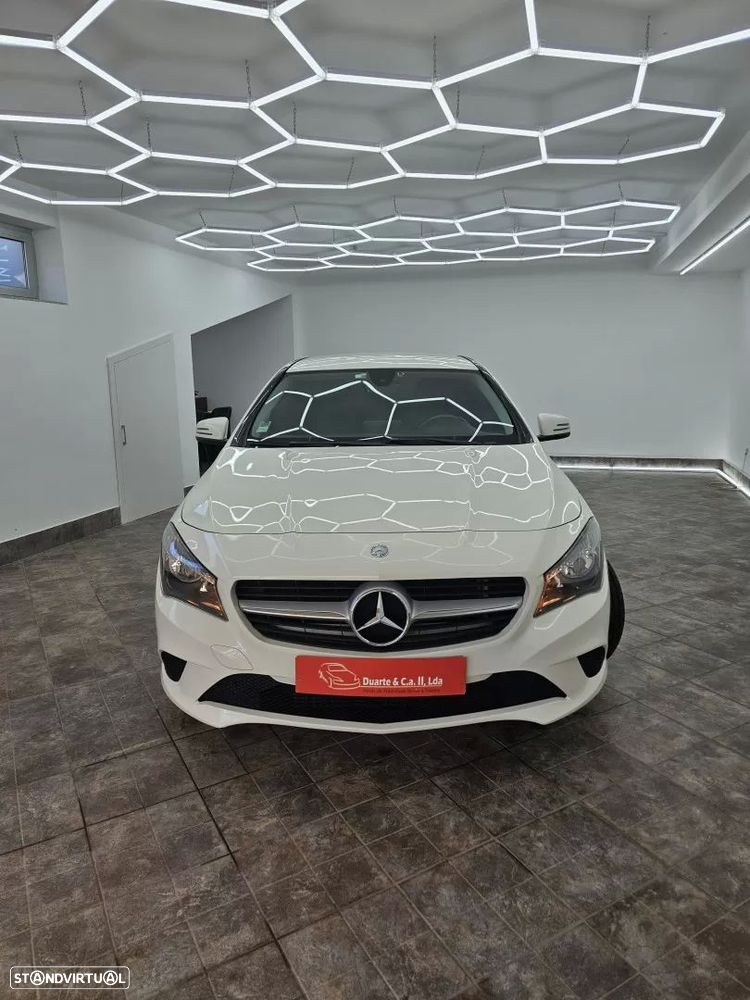 Mercedes-Benz CLA 180 d Urban - 30