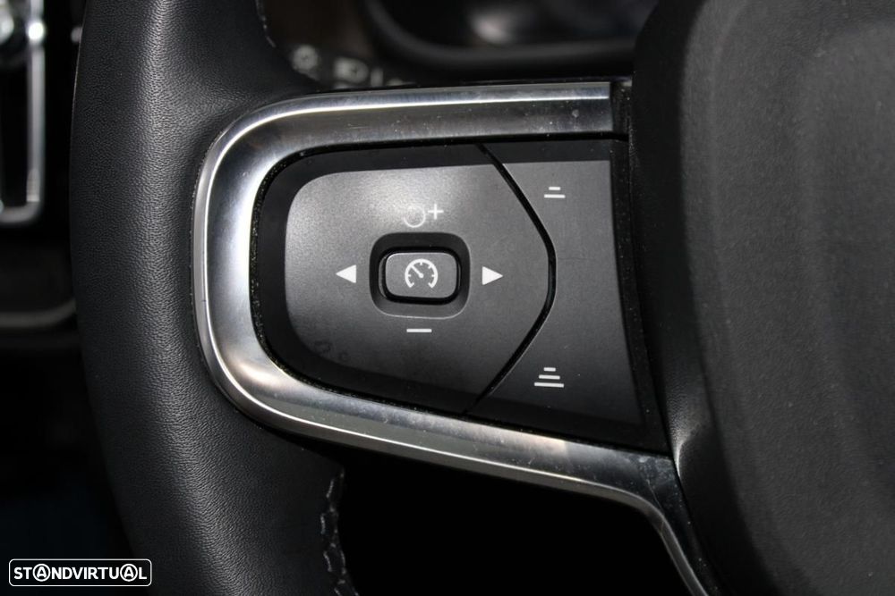 Volvo C40 Recharge 82 kWh Twin Motor Plus - 16