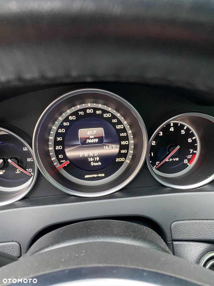 Mercedes-Benz Klasa C 63 AMG - 4