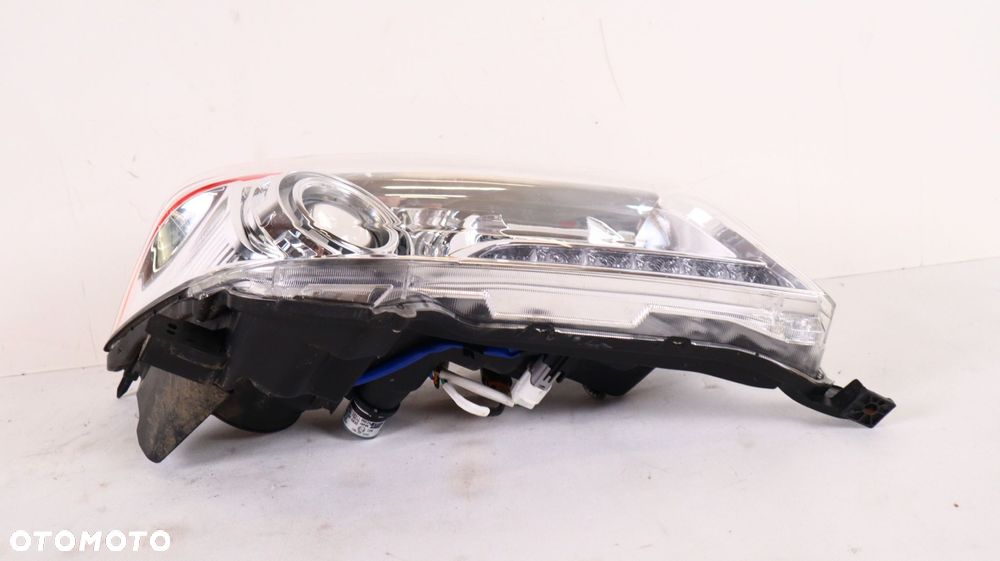 TOYOTA LAND CRUISER 200 LAMPA PRAWA PRZÓD LIFT - 6