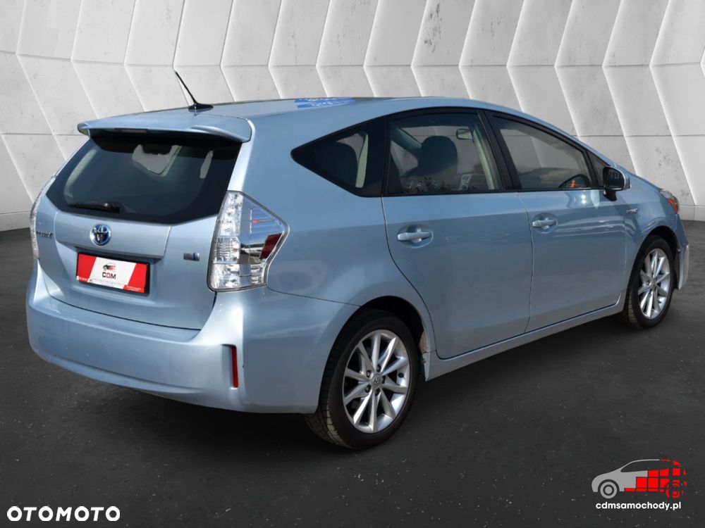 Toyota Prius+ - 10