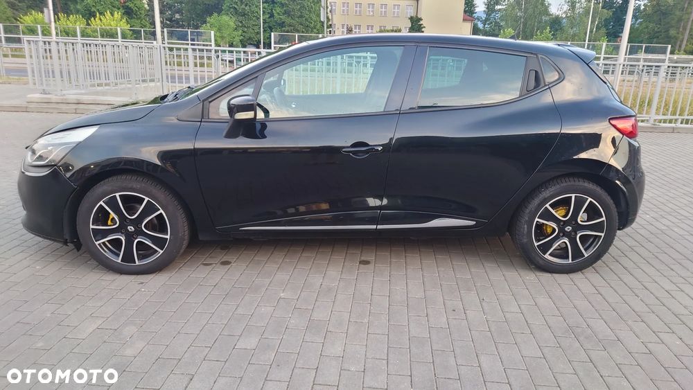 Renault Clio 1.2 16V Limited EU6 - 6