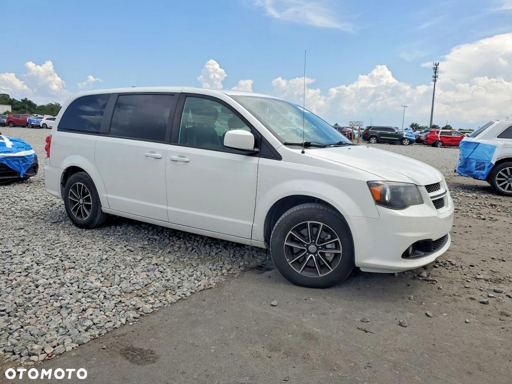 Dodge Grand Caravan 3.6 R/T - 27
