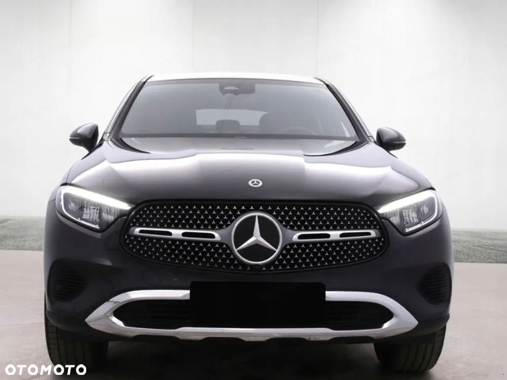 Mercedes-Benz GLC 220 d 4-Matic - 2