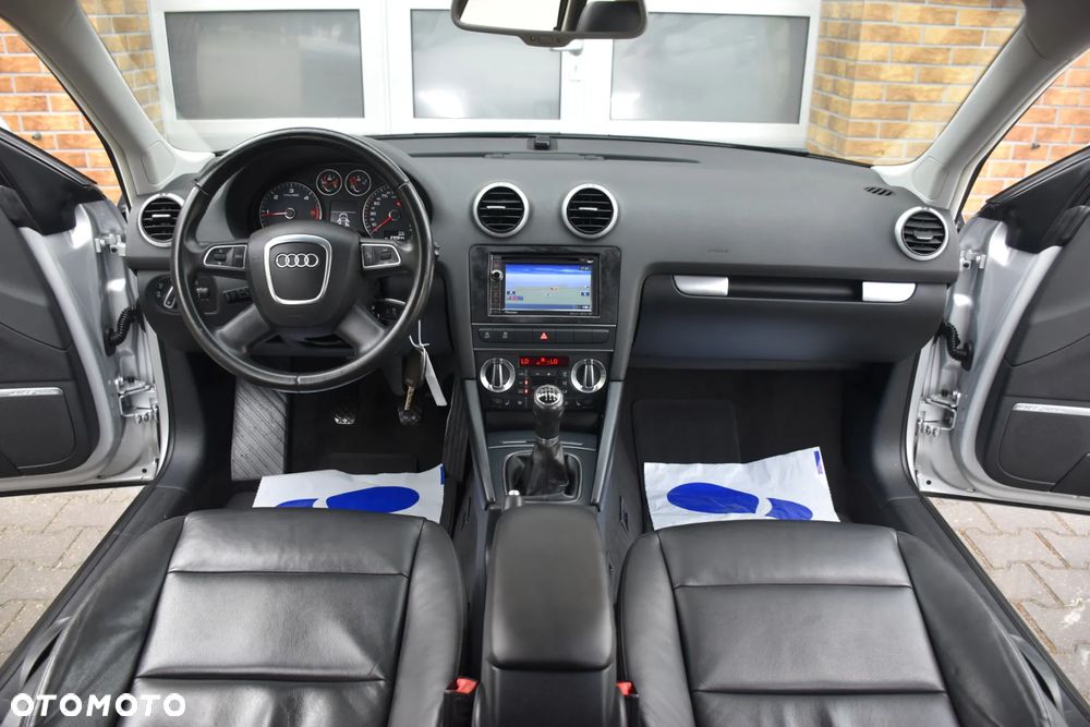 Audi A3 Sportback 2.0 TDI DPF S line Sportpaket - 7