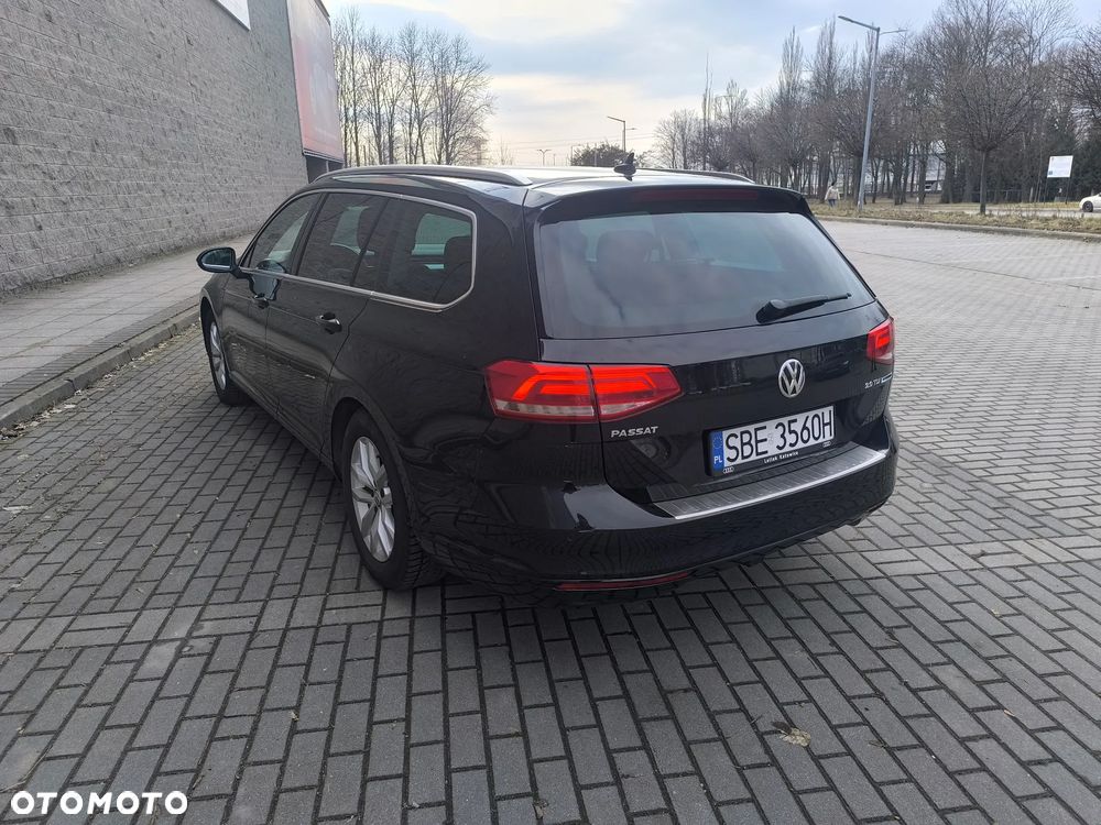 Volkswagen Passat 2.0 TDI SCR Comfortline - 5